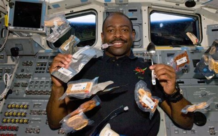 Do astronauts eat dehydrated food in space?