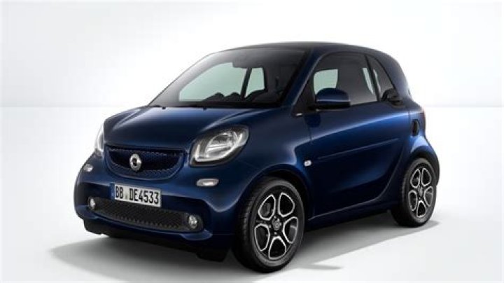 How safe is a smart car in a crash?