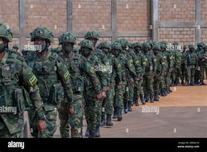 How strong is Rwandan army?
