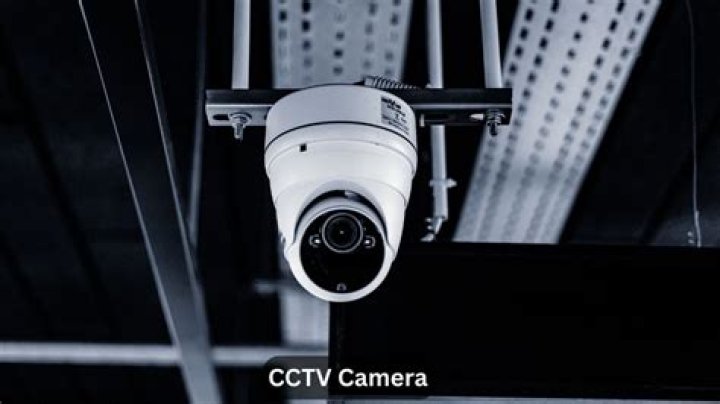 Is it legal to watch employees on CCTV?