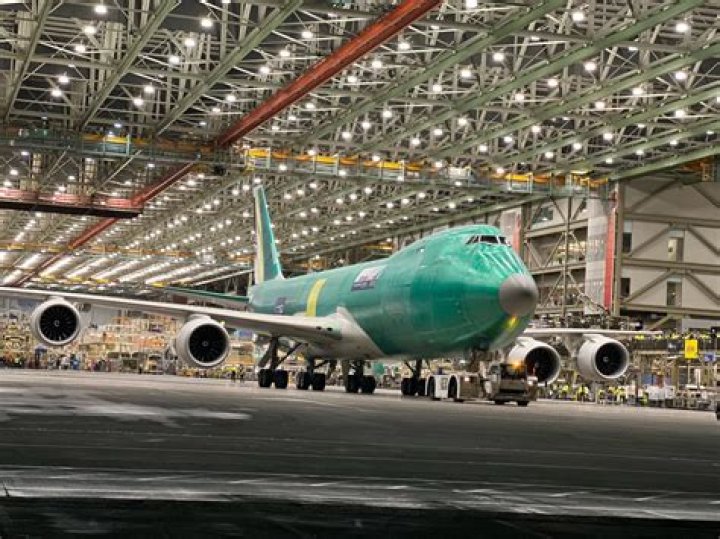 What planes are made in Russia?