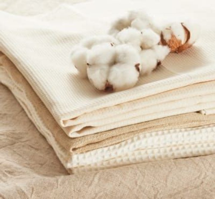 What products are made from cotton?
