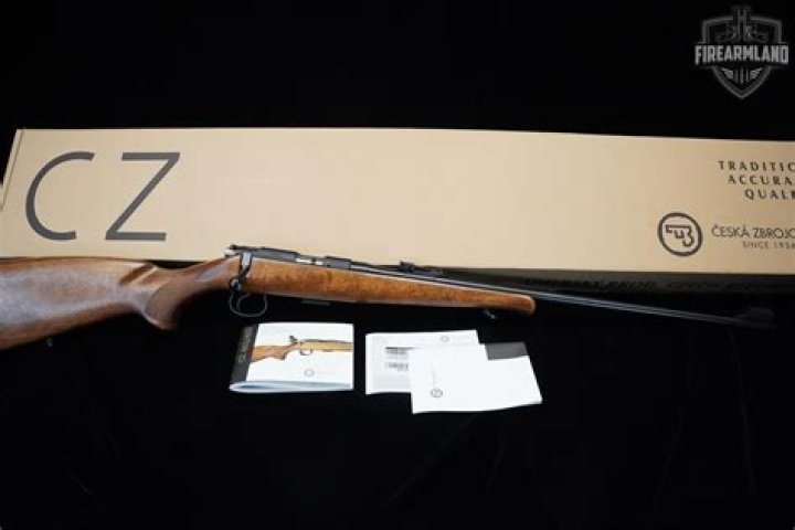 When was the CZ 452 discontinued?